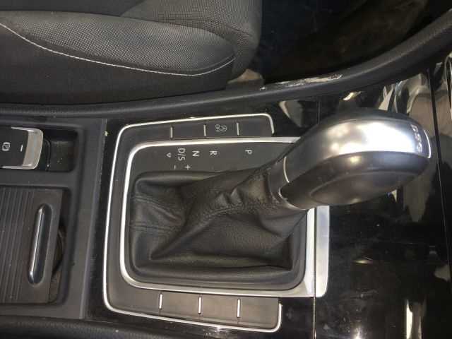 Volkswagen Golf7 2014-2016 Çıkma Yedek Otomatik Vites Topuzu